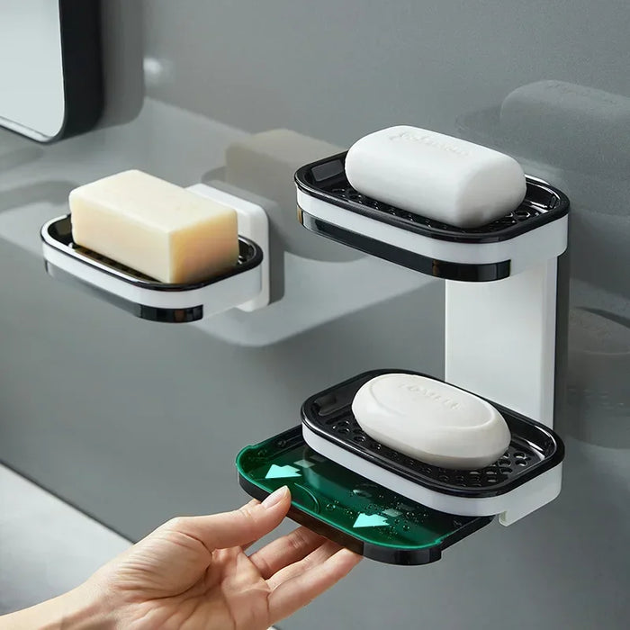 Saboneteiras de parede modernas com sabonetes e bandeja removível em banheiro