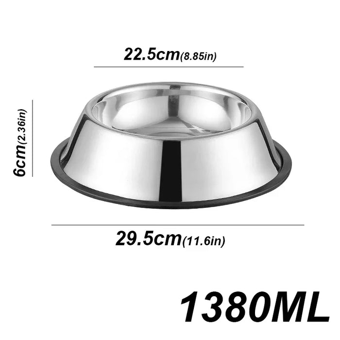 Tigela de inox para cachorro, capacidade 1380ml, com medidas visíveis, fundo antiderrapante.